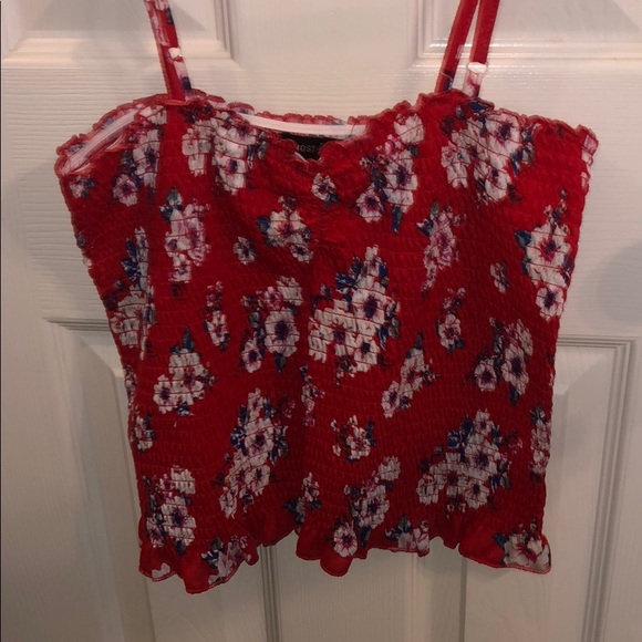 Almost famous red floral top - Picture 3 of 4